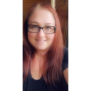 Meet your Posher, Cassandra